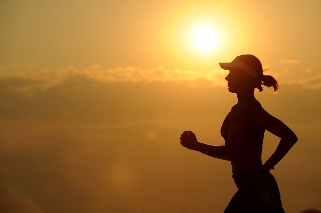 An awesome person exercising.